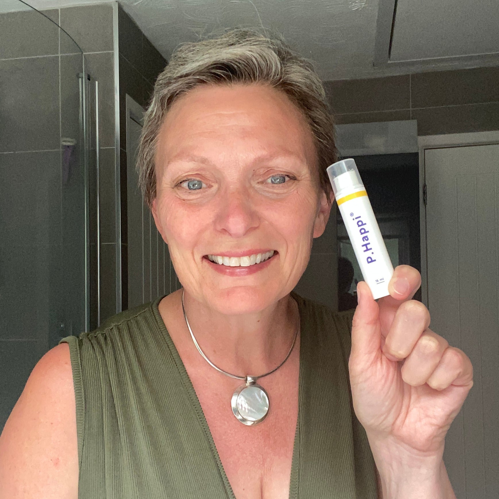 Lindsay de Swart talks about discomfort during menopause